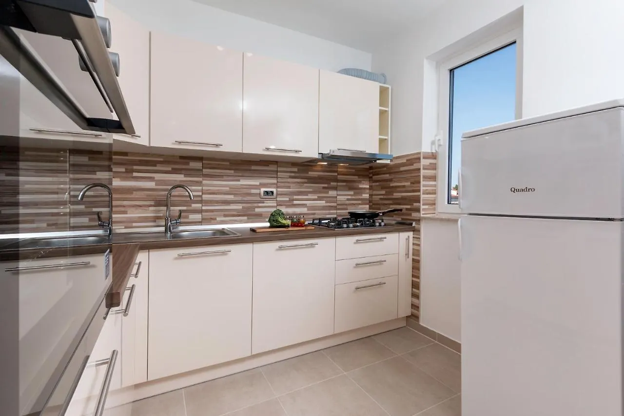 Apartment Rubina With Secure Parking Medulin Croatia