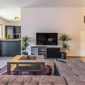 Apartment Sabina, Medulin